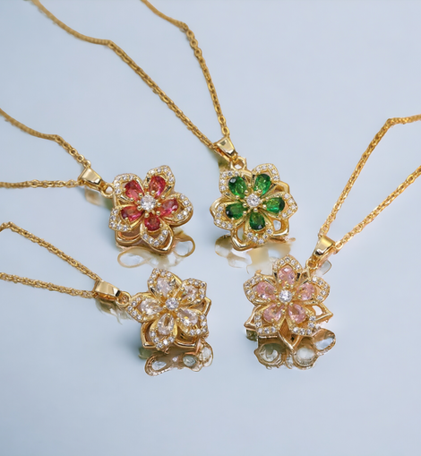 Rotating Flower Necklace